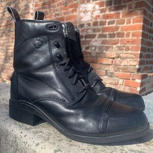 Ariat Women's Black Leather Lace-Up Boots